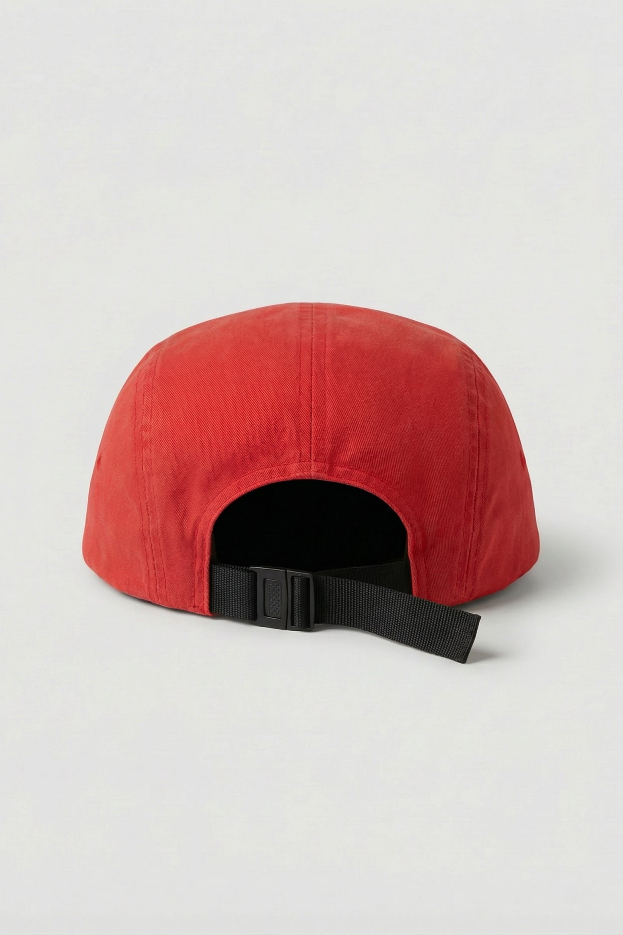 BONÉ · YOP · OPROPRIO · VERMELHO